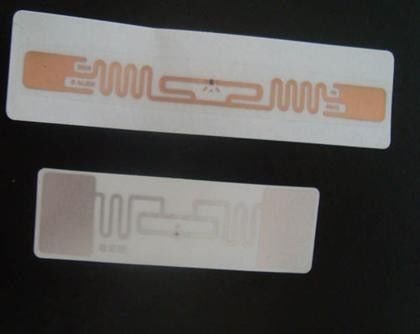 Long Range Passive RFID Stickers Smart Adhesive UHF RFID Smart Labels Tag