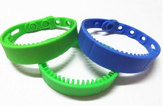 Hospital Access Control RFID UHF Silicone Wristband Radio Frequency Identification