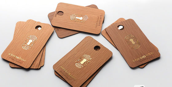 Wooden RFID Hotel Key Fobs Eco-Friendly Customizable For Sustainable Hospitality
